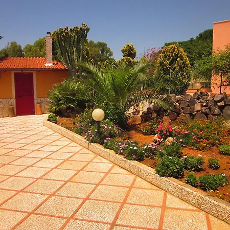 Sunbay House Holiday home