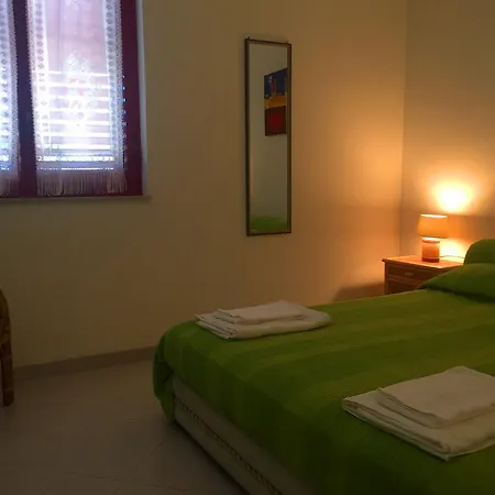 Sunbay House Holiday home *